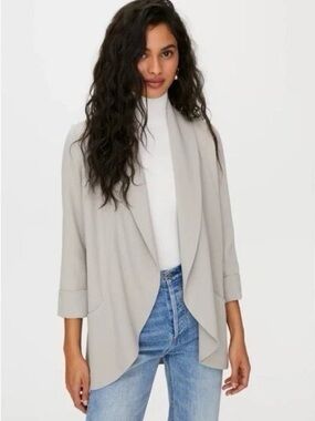 WILFRED - ARITZIA || Light Gray Draped Blazer. Sz. 0